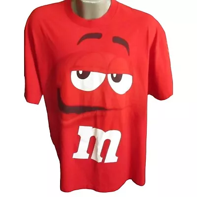 Men's Large Tee Vintage Red Mars M&M Candy Shirt Big Face 2009 Snack T-Shirt • $15