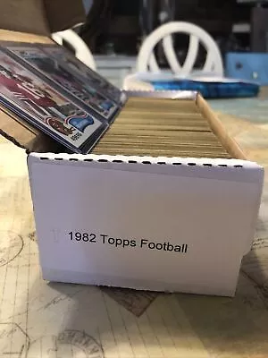 1982 Topps Football Complete Set 1-528 ...  L. Taylor & R. Lott RCs • $159.88
