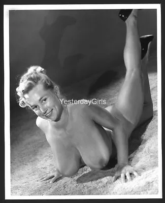 Ygst-2244 Vintage B/w 8x10 1960's Art Posed Super Buxom Nude Virginia Bell • $124.95