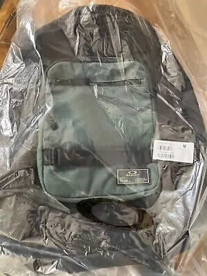 Oakley  Backpack Black Green • £79