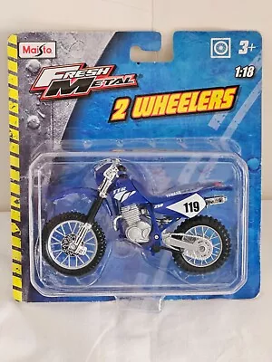 Maisto Fresh Metal 2 Wheelers TT-R Yamaha 250 Blue Motorcycle Scale 1:18 • $10.99