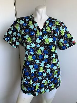 *NWOT* Dickies Women’s Medium Frogs Floral Short Sleeve V-neck Scrubs Top • $9.99