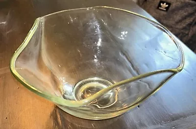 Vintage Serving Bowl By Indiana Glass Company ￼ Discontinued • $18