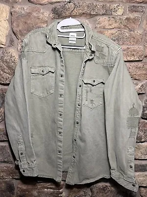 Zara Men's Green Distressed Snap On Button Front Shacket Jacket Size XLarge • $23.99