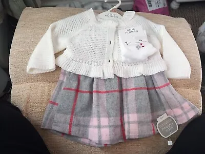 £6.50 • Buy Baby Girls' Outfit In Size 0-3 Months BNWTS. 