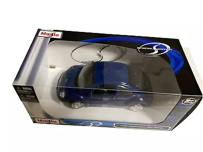 Maisto Special Edition Volkswagen New Beetle Scale Model Car Blue Die Cast 1:25 • $14.99