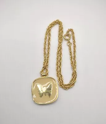 Vintage Gold Tone Cream Enamel Butterfly Pendant Necklace 16  H72 • $1.29