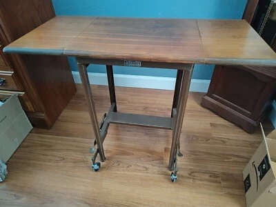 $119.99 • Buy VINTAGE Hi-LO TYPEWRITER STAND - Philadelphia PA - Drop Leaf -  Good Condition