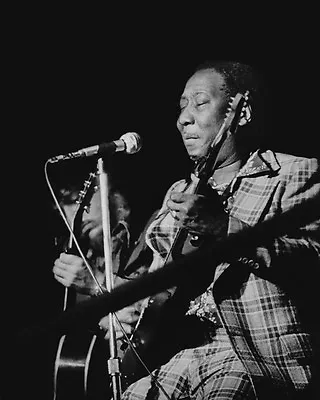 American Blues Singer MUDDY WATERS Glossy 8x10 Photo Guitar Musical Poster Print • $4.99