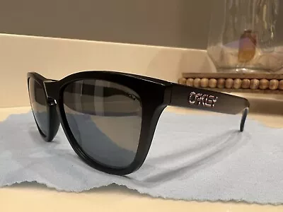 Rare Hawaii Edition Oakley Frogskins Black Polarized • $350