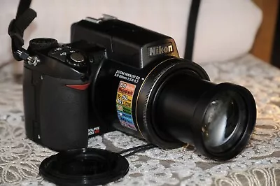 $140 • Buy Nikon COOLPIX 8800 8.0MP Digital Camera - Black