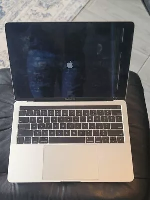 MacBook Pro 13  Space Gray 2019 1.4GHz I5 8GB 128GB - **CRACKED** **READ** • $176.61