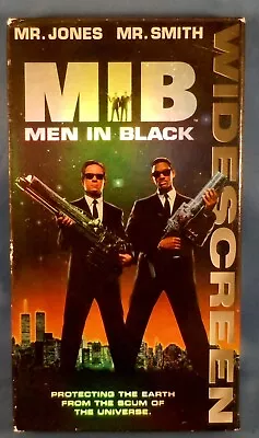 VHS! - MEN IN BLACK With Tommy Lee Jones & Will Smith • $6.59