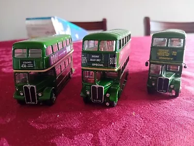 3X EFE London Country Buses. 2 RT's And 1 RLH. Very Good Cond. • £6.50