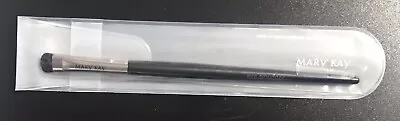 New Mary Kay Eye Smudger Brush W/ Clear Carry Pouch / Sleeve Fast Ship • $8.25