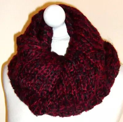Red & Black 70% Wool Mix Knit Infinity Scarf Double Layer Short Cowl Neck Warmer • £8.95
