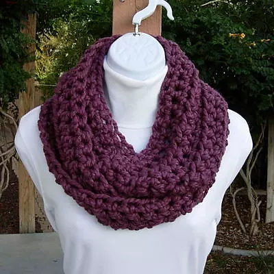 Purple INFINITY SCARF LOOP COWL Fig Eggplant Handmade Crochet Wool Blend Winter • £28.95