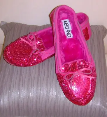 ABOUND Women's Sequined Moccasins Size 8 - BRAND NEW • $16