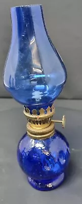 Vintage Blue Glass Oil Lamp - 22cm Tall • £22.99