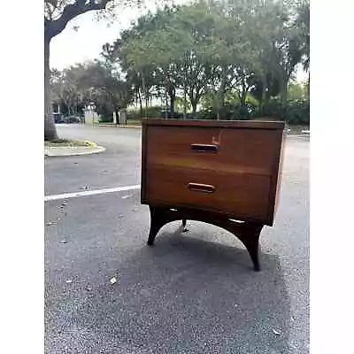 Vintage 60's MCM Mid Century Modern Walnut Nightstand End Table • $300