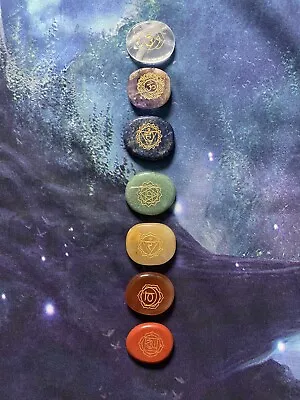 £6.25 • Buy 7 Chakra Gemstone Crystal Set ~ Engraved Chakra Symbols ~ Energy Healing Reiki