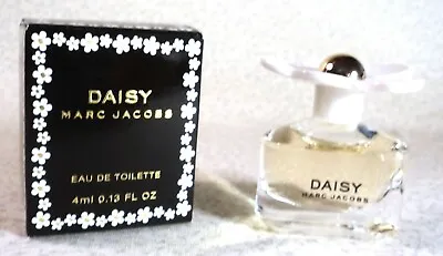 Marc Jacobs Daisy Eau De Toilette Mini Splash - 0.13 Oz. - Boxed • $14.75