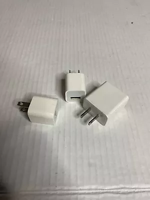 Lot Of 2 OEM Apple 5W USB Power Cube Wall Charger IPhone X XS XR 11 + 1 Extra • $9.85