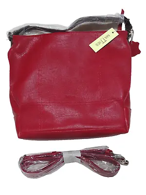 Matties Womens Shoulder Crossbody Hobo Hand Bag Medium In Red Leather • £39