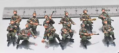 1/72 German Soldiers 12-person Camouflage Painting Finished Soldier Model • £52.07