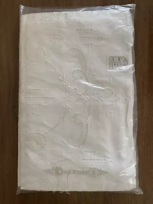 Vintage Hand Made Embroidered White Linen Double Bed Sheet Set • $35