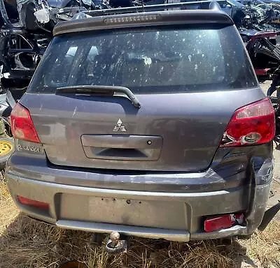 Mitsubishi Outlander 1x Square Hitch Tow Bar / Towbar (ZE-ZF 02/03 - 10/06) • $175