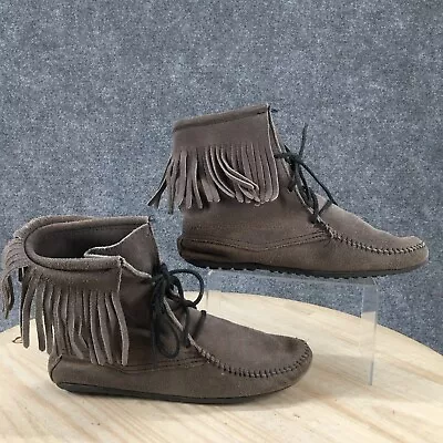 Minnetonka Boots Womens 9 Fringe Moccasin Ankle Booties Gray Suede Lace Up • $35.99