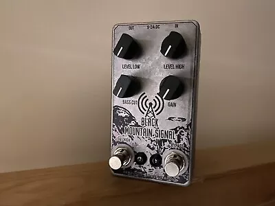 Black Mountain Signal - Hudson Broadcast Dual Clone • £120