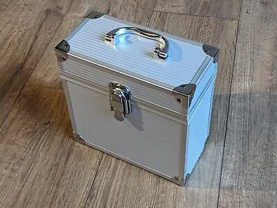 Retro Musique Aluminium 7  Vinyl Record Single EP Storage Case Crate 35 Silver • £22.49