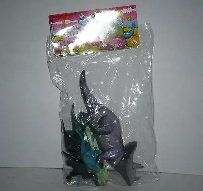 Mexican DINOSAUR TRICERATOPS - Jurassic Animal Farm Plastic Toy Made In Mexico • $10