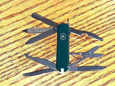 New Victorinox Swiss Army 58mm Knife THIN MINICHAMP Green NO Pen 0.6385.4 • $64