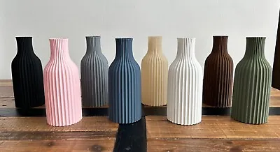 3D Printed Vase - Tall Ribbed Flower Vase - Ornamental Vase - Dried Flower Vase • £10.99