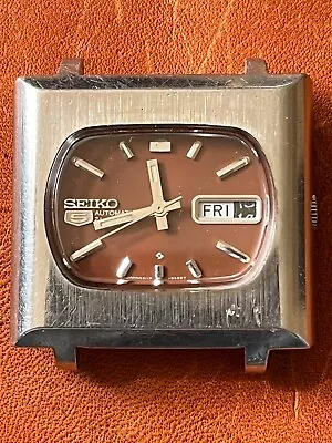 Seiko 5 Automatic Mans Vintage 21 Jewel All Steel Wristwatch Rare Square Model!! • $33