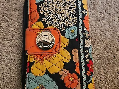 Vera Bradley Women's Happy Snail Turn Lock Zip Around Clutch Wallet Quilted  • $18