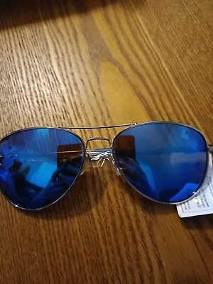 Pugs M10 Sunglasses • $20