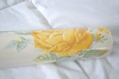 VTG RARE JANE CHURCHILL WALLPAPER COUNTRY GARDEN YELLOW ROSES England 11 Yd ROLL • $89