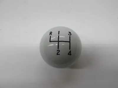 Hurst Shifter Ball Knob Classic White 4 Speed 3/8 X 16 Coarse Thread 1-7/8  Dia • $31.99