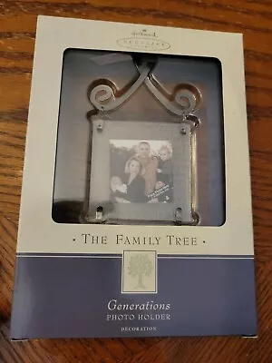 The Family Tree Generations Photo Holder Decorations Glass & Metal  2002 • $8.95