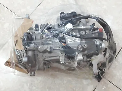 NEW Japan Fuel Injection Pump For Mitsubishi Pajero 3.2 Di-D Zexel VRZ ME190711  • $6500