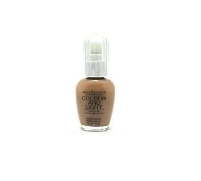 Max Factor Color / Colour And Light Makeup * # 125 True Beige * New • $13.85