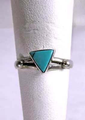Turquoise Solitaire Ring Vintage Small Handmade Sterling 925 Silver Size 5 • $9