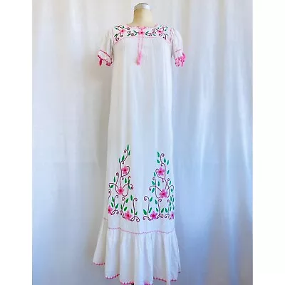 Vintage Embroidered Mexican Peasant Bohemian Folk Hippie Maxi Dress • $89.89