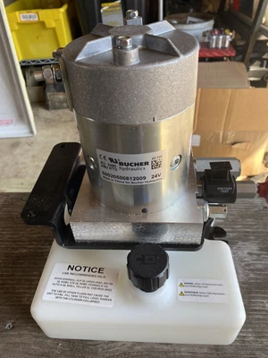 $49 • Buy 24 Volt Hydraulic Motor And Pump And Tank. Self Contained. New.