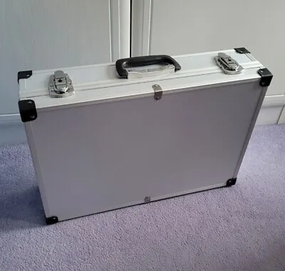 Aluminium  Frame Flight Case With Grid Foam Protectors Ideal For Camera's Glass • £39.99