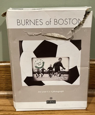 £4.93 • Buy NEW Soccer Ball Frame Themed Picture Frame 4 X 6 Inch Photo Sz- Burnes Of Boston